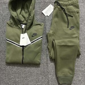 Nike Olive Green Tracksuit with Logo